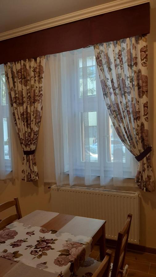 Toscana Apartman ギュラ エクステリア 写真